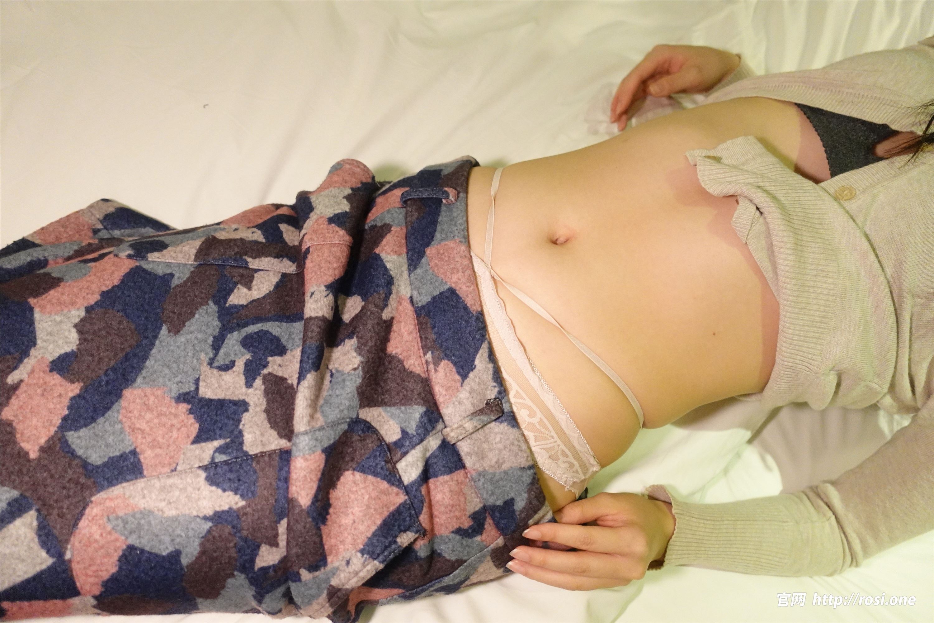 ROSI写真 2022.08.13 NO.3904